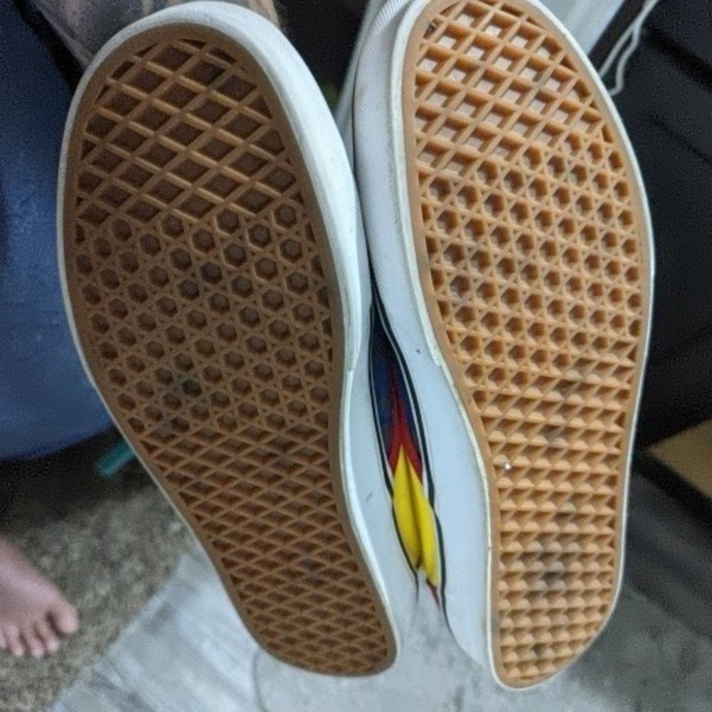 Vans - Picture 4 of 4